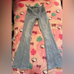 Y2k Flare Style FashionNova Jeans🎀